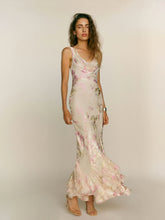 Evanthe Dress